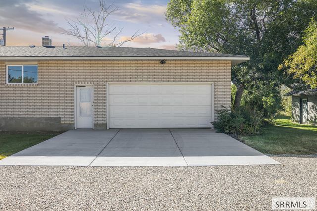 420 W 1st S, Rigby, ID 83422