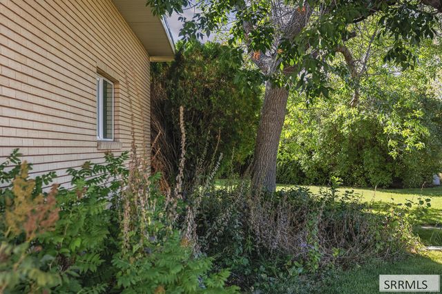 420 W 1st S, Rigby, ID 83422