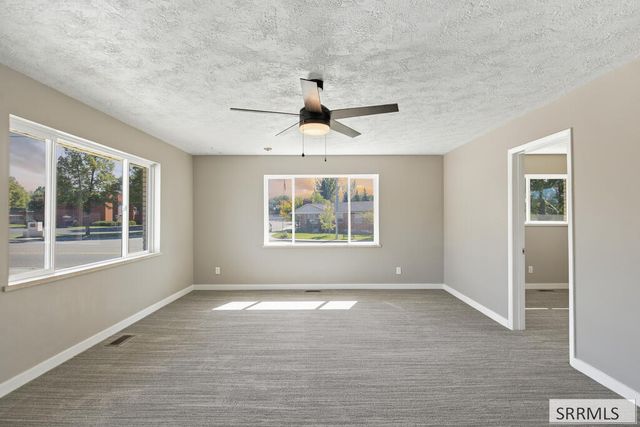 420 W 1st S, Rigby, ID 83422