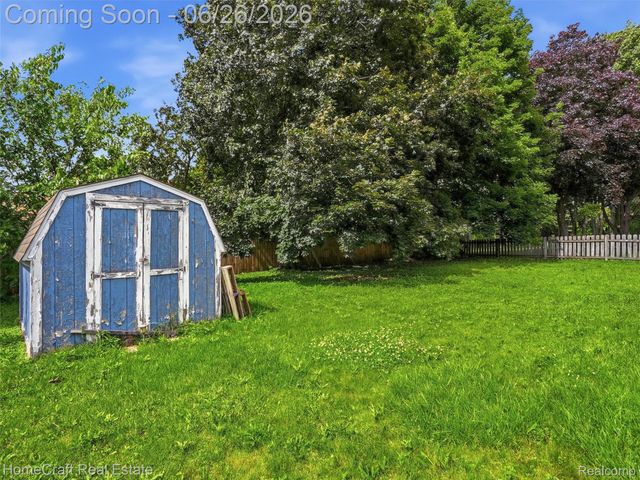 41462 SIMCOE Drive, Canton Charter Township, MI 48188