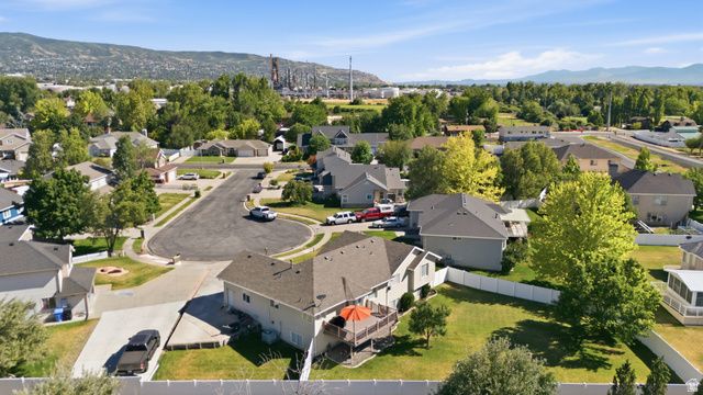 593 N 870 W, West Bountiful, UT 84087
