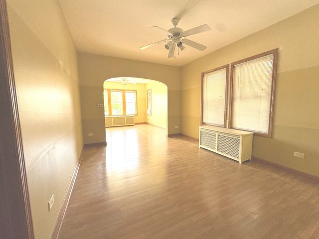 1304 S 50th Avenue, Cicero, IL 60804