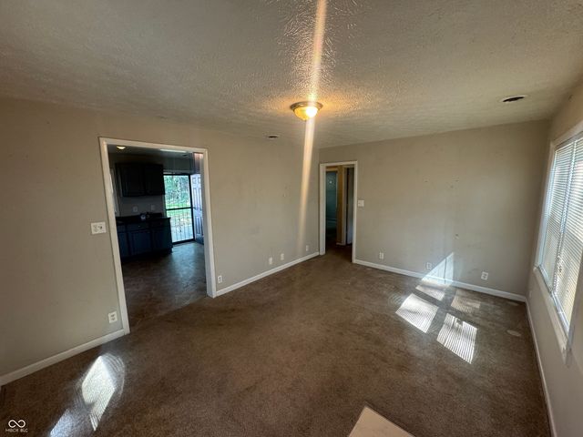 5624 S Keystone Avenue, Indianapolis, IN 46227