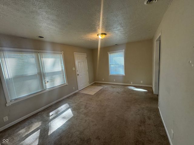 5624 S Keystone Avenue, Indianapolis, IN 46227