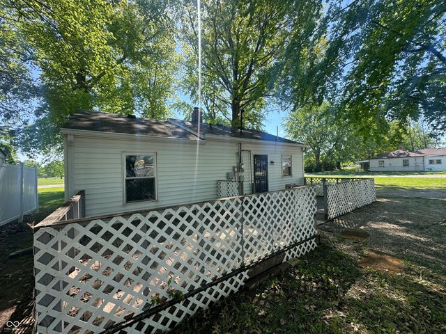 5624 S Keystone Avenue, Indianapolis, IN 46227