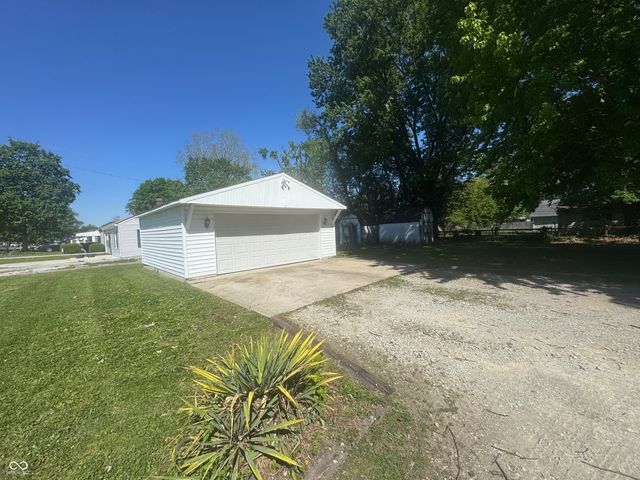 5624 S Keystone Avenue, Indianapolis, IN 46227