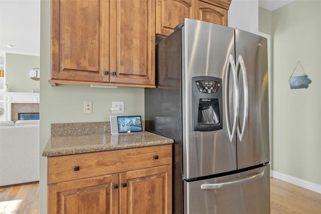 965 Quarry Oak Drive, Marion, IA 52302