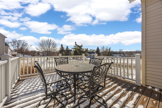 965 Quarry Oak Drive, Marion, IA 52302