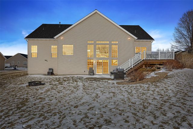 965 Quarry Oak Drive, Marion, IA 52302