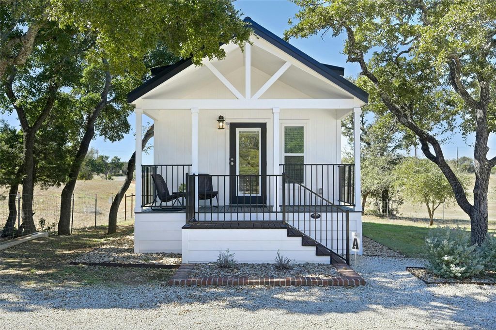 257 County Road 278 A, Liberty Hill, TX 78642