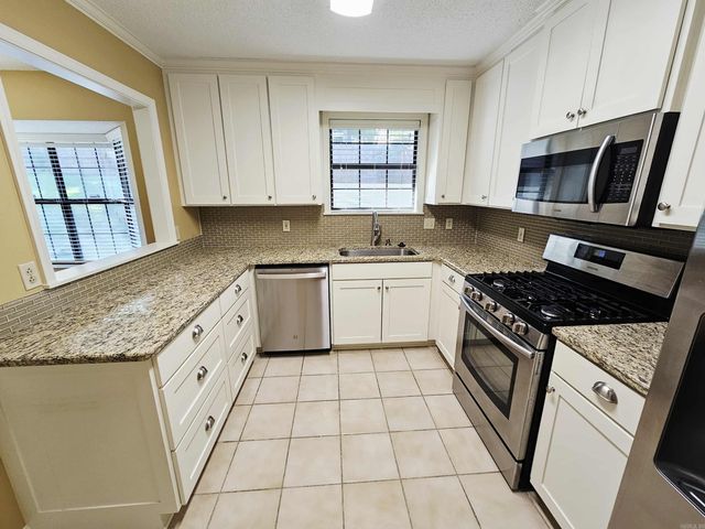 400 Nix Road, Little Rock, AR 72211