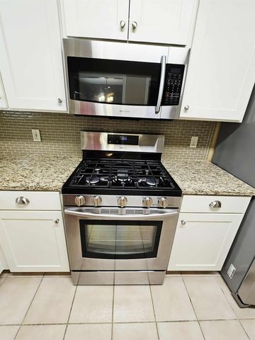 400 Nix Road, Little Rock, AR 72211