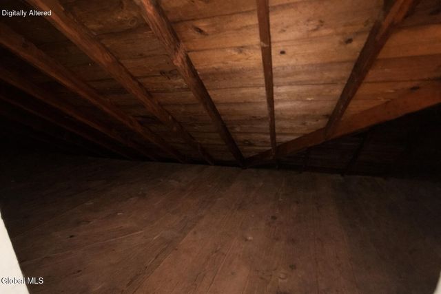 1450 Baker Avenue, Niskayuna, NY 12309