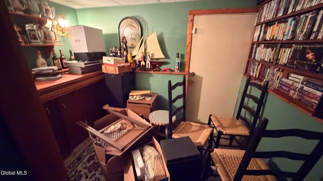 1450 Baker Avenue, Niskayuna, NY 12309