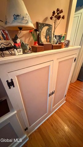 1450 Baker Avenue, Niskayuna, NY 12309