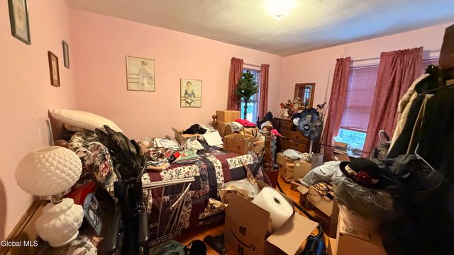 1450 Baker Avenue, Niskayuna, NY 12309