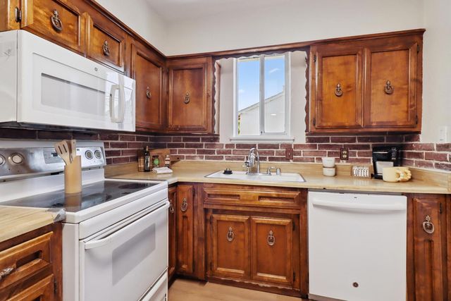 1811 Huston St, Marysville, CA 95901