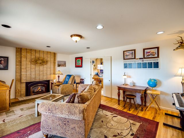 253 San Juan Street, Los Alamos, NM 87544