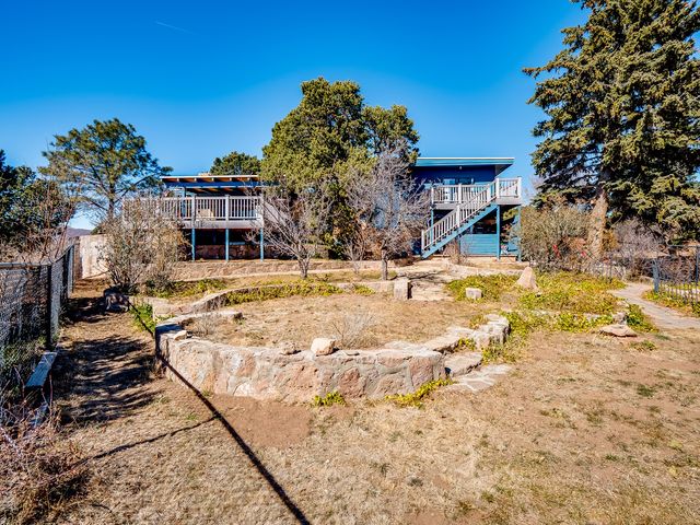 253 San Juan Street, Los Alamos, NM 87544