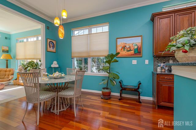 84 Riviera Drive, Monroe, NJ 08831