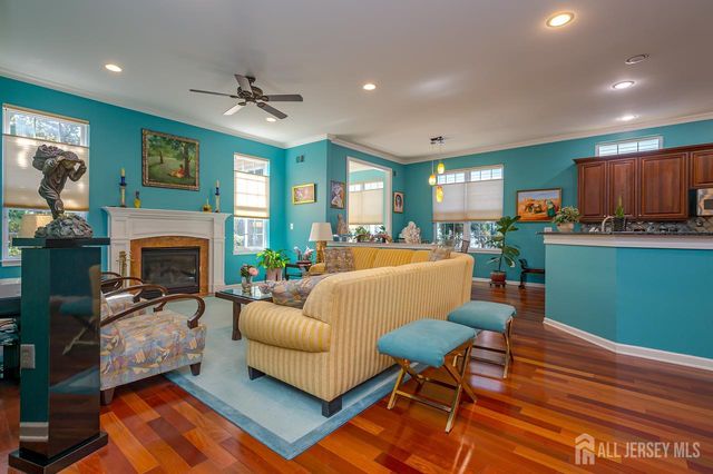 84 Riviera Drive, Monroe, NJ 08831