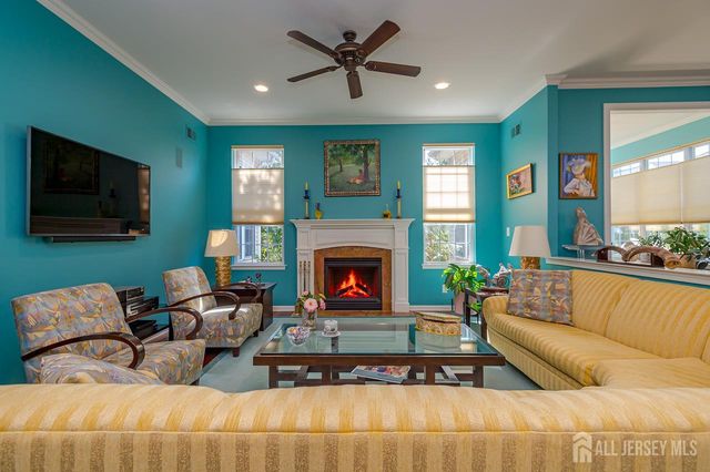84 Riviera Drive, Monroe, NJ 08831