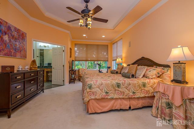 84 Riviera Drive, Monroe, NJ 08831