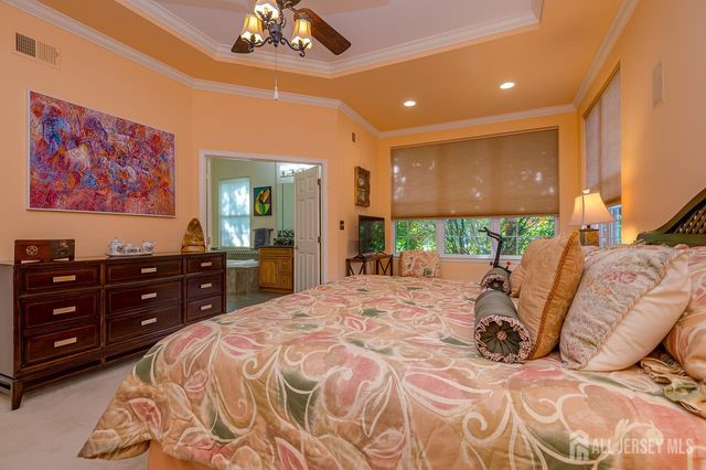 84 Riviera Drive, Monroe, NJ 08831