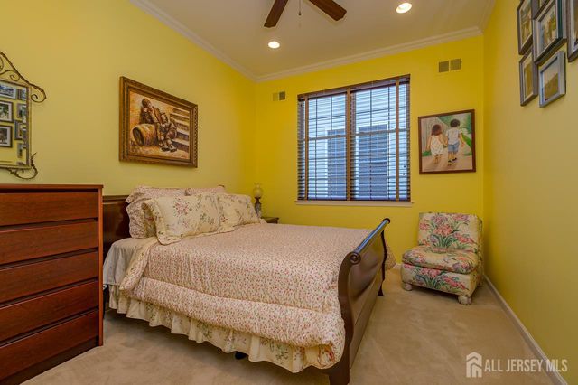 84 Riviera Drive, Monroe, NJ 08831