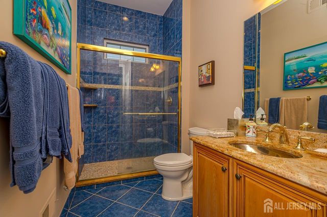 84 Riviera Drive, Monroe, NJ 08831