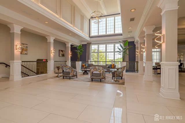 84 Riviera Drive, Monroe, NJ 08831