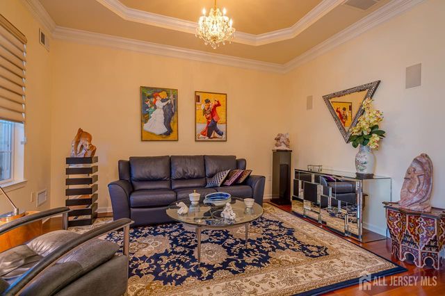 84 Riviera Drive, Monroe, NJ 08831