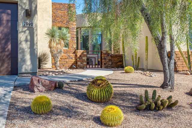 990 W Par 4 Drive, Oro Valley, AZ 85755