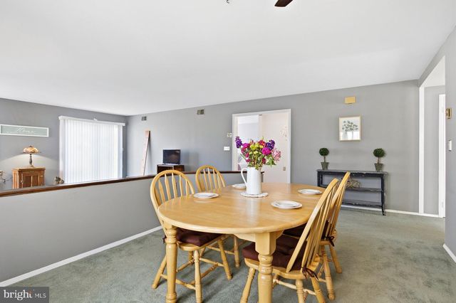 44 NEW CASTLE DR, Southampton, NJ 08088