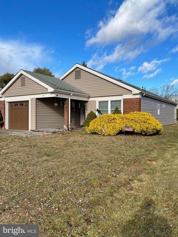 44 NEW CASTLE DR, Southampton, NJ 08088