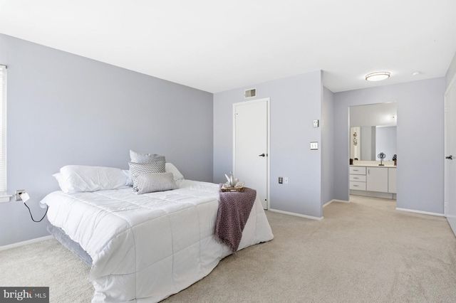 44 NEW CASTLE DR, Southampton, NJ 08088