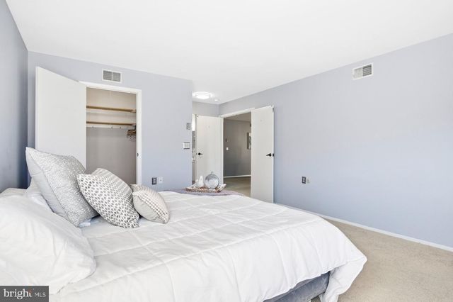 44 NEW CASTLE DR, Southampton, NJ 08088