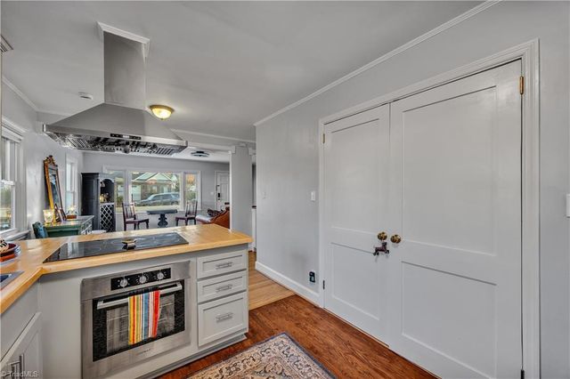 2777 Calumet Street, Winston-salem, NC 27106