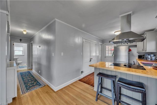 2777 Calumet Street, Winston-salem, NC 27106