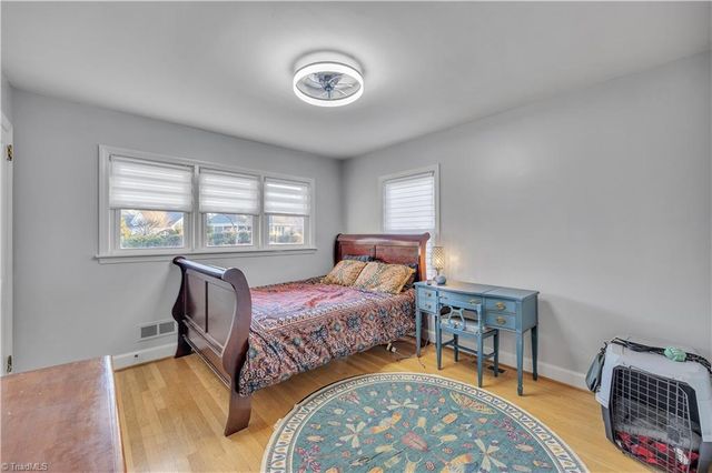 2777 Calumet Street, Winston-salem, NC 27106