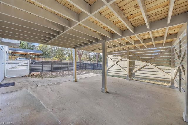 2777 Calumet Street, Winston-salem, NC 27106