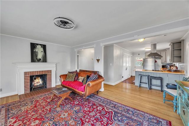 2777 Calumet Street, Winston-salem, NC 27106