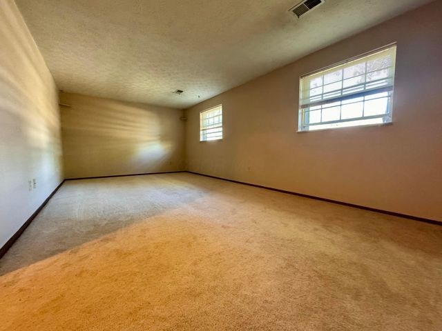 5125 Upton Road N, Columbus, OH 43232
