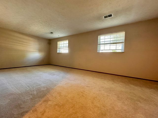 5125 Upton Road N, Columbus, OH 43232