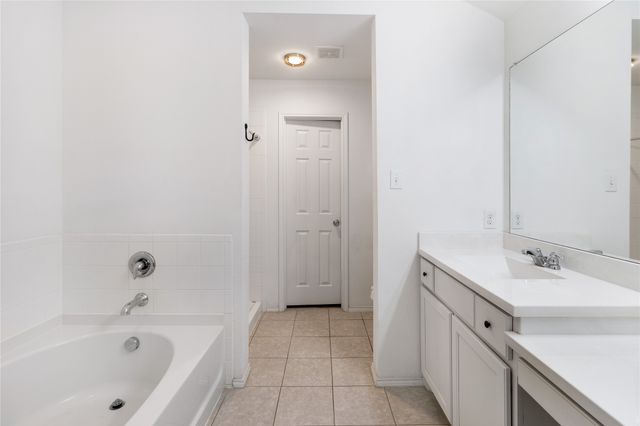 1808 Ranch Trail Road, Aubrey, TX 76227