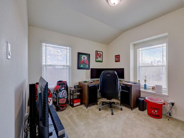 302 Danish DR 13, Hutto, TX 78634
