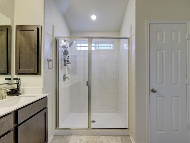 302 Danish DR 13, Hutto, TX 78634