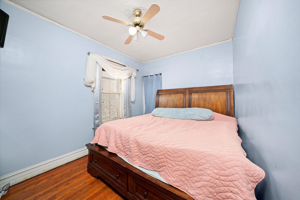 property-img