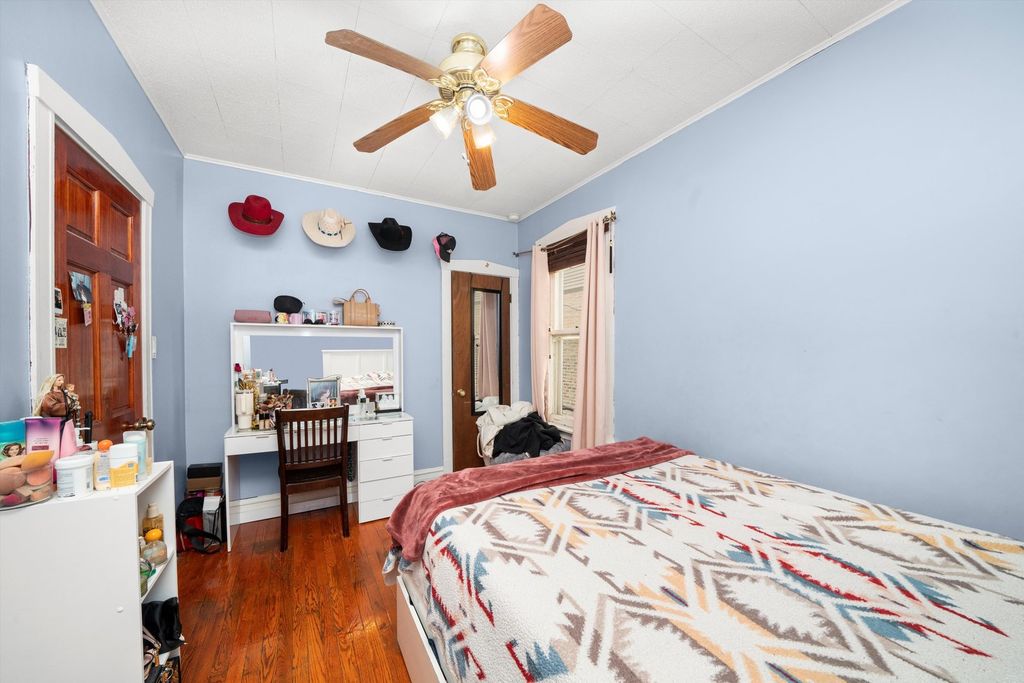 property-img