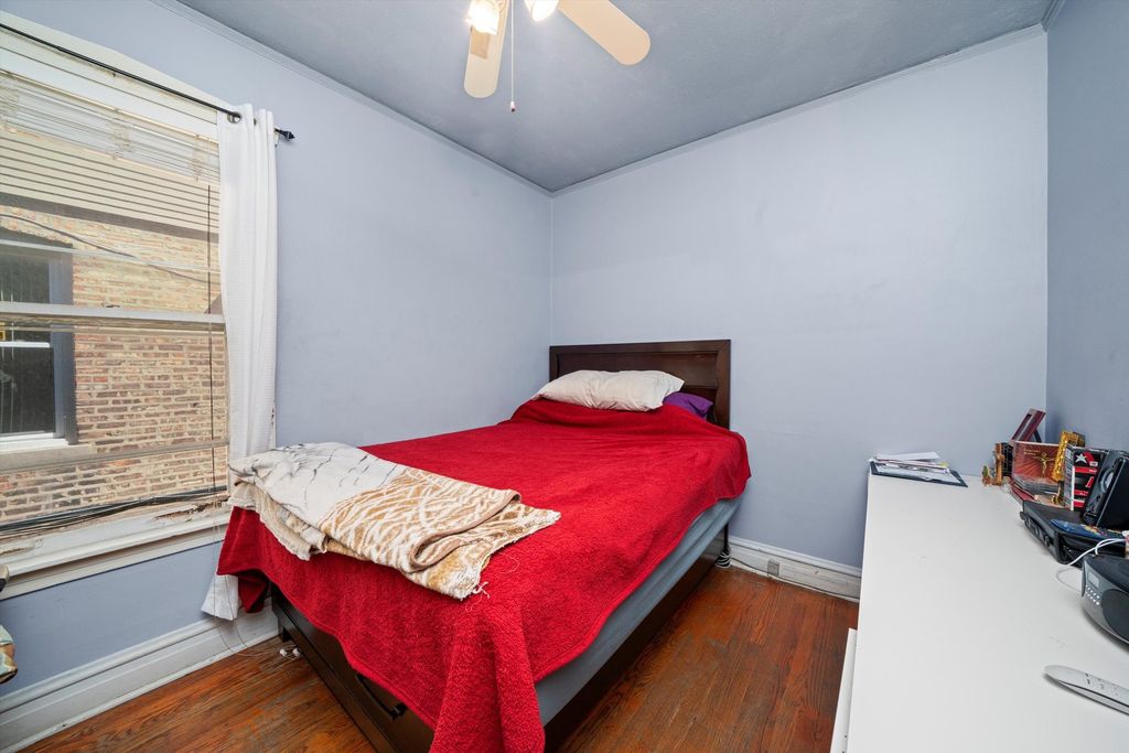 property-img